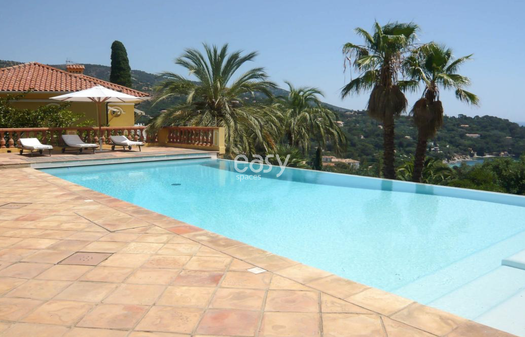 Beautiful Belle Époque Villa Perfectly Suited for Photo Production, Filming, and Professional Events Near Saint-Tropez
